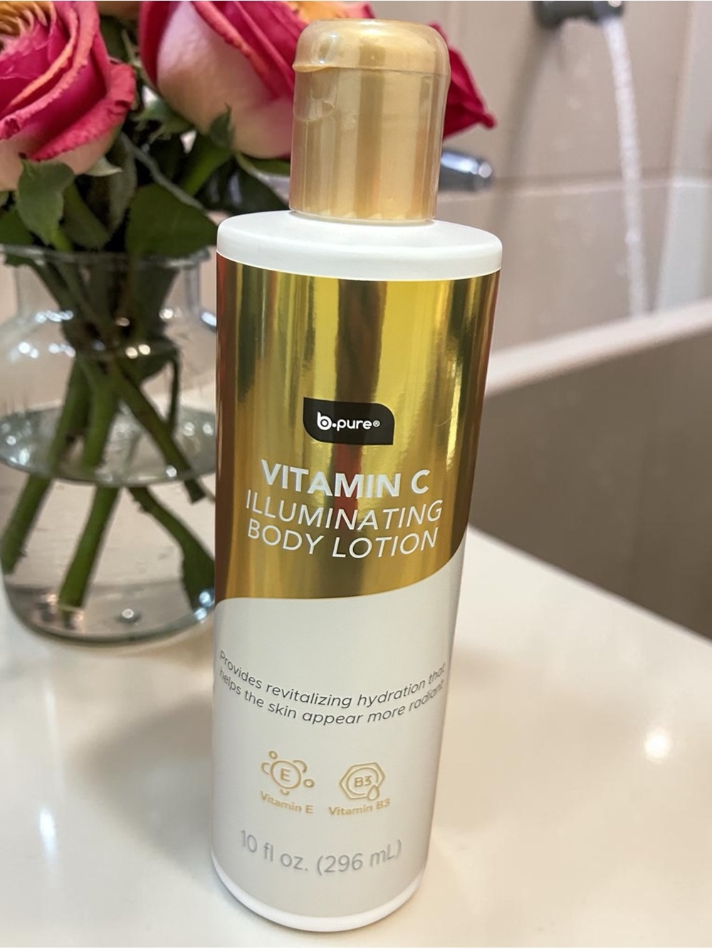 b.pure Vitamin C Illuminating Body Lotion - Gold & White
